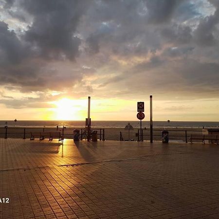 Suite Kursaal Met Zeezicht 奥斯滕德 外观 照片